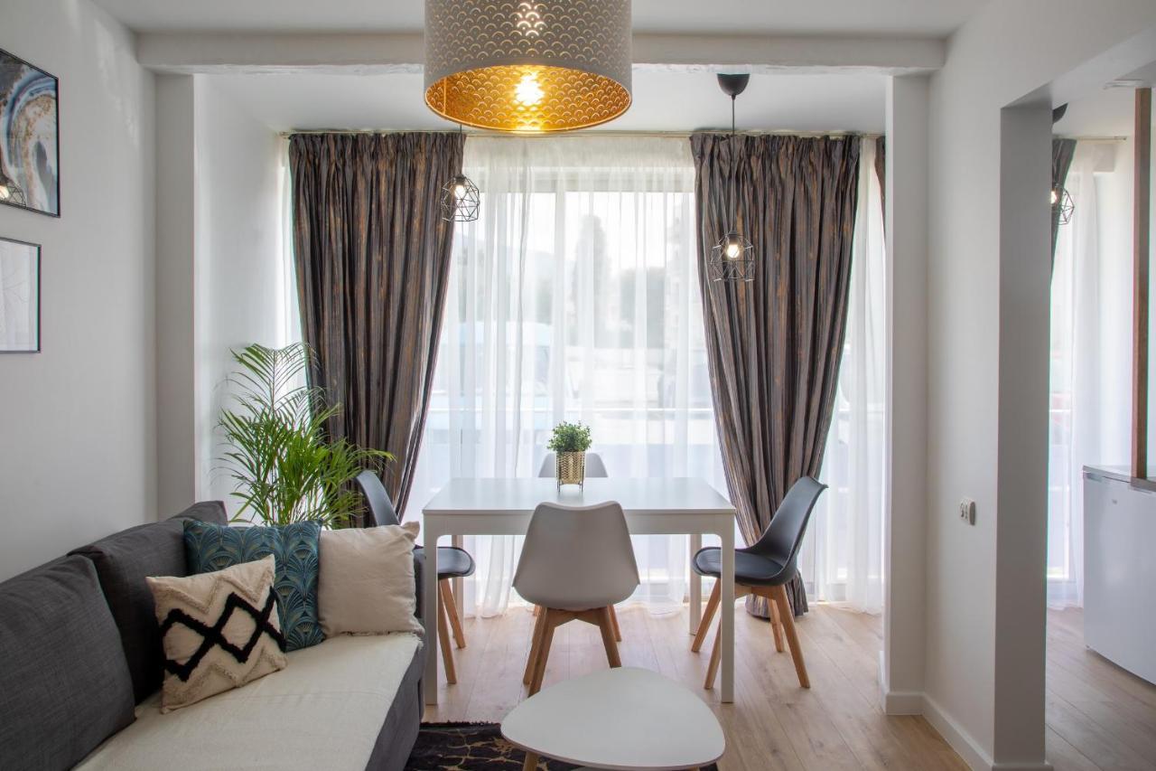 Studio Royal - 10 Minutes To Monaco โรกบรูน-กัป-มาร์แต็ง ภายนอก รูปภาพ
